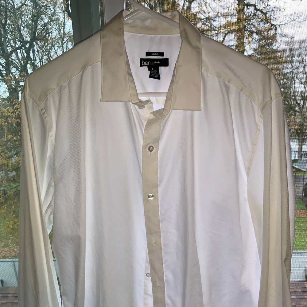 Bar ||| Button Shirt